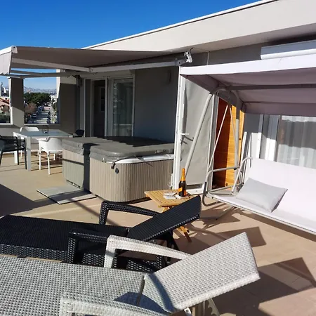 Apartamento App Lux F *