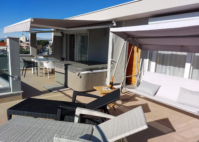 Apartamento App Lux F *