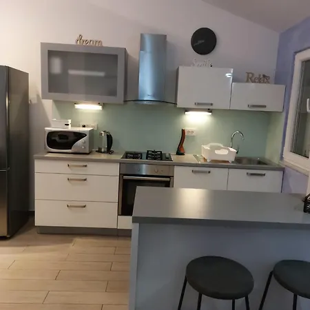 App Lux F Apartment Makarska