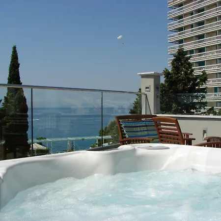 아파트 App Lux F 마카르스카