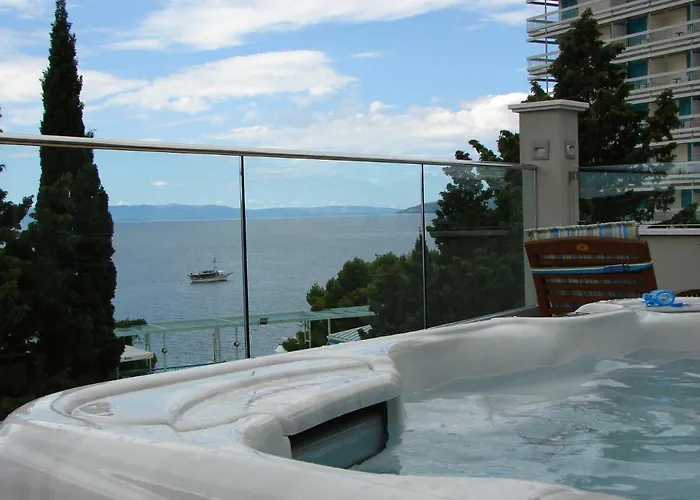 App Lux F Apartment Makarska